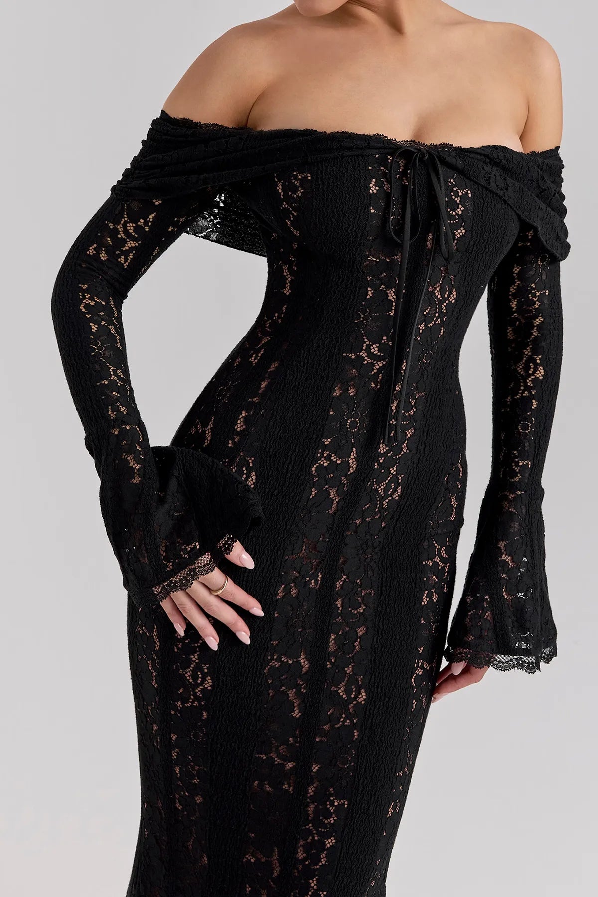 Off-Shoulder Floral Lace Mermaid Gown