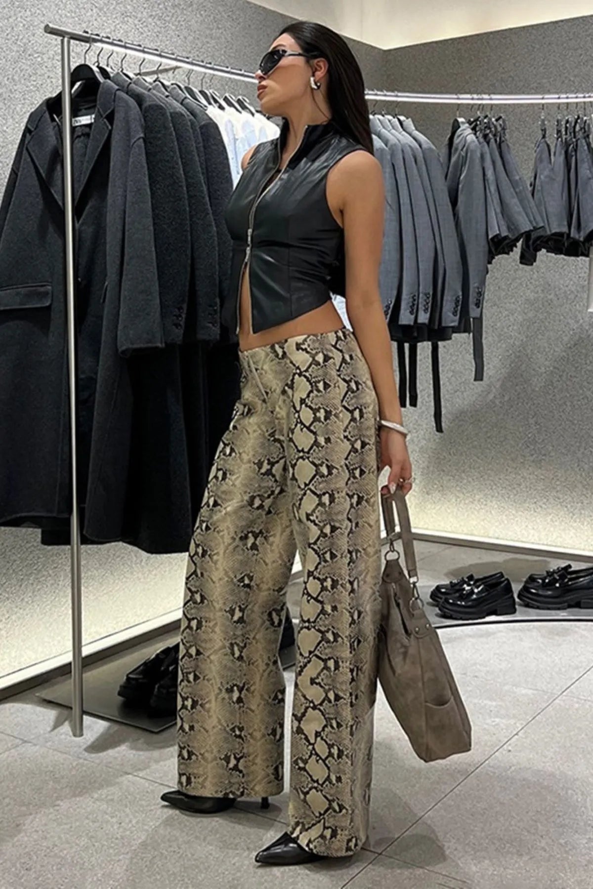 Slim Fit Halter Crop Top